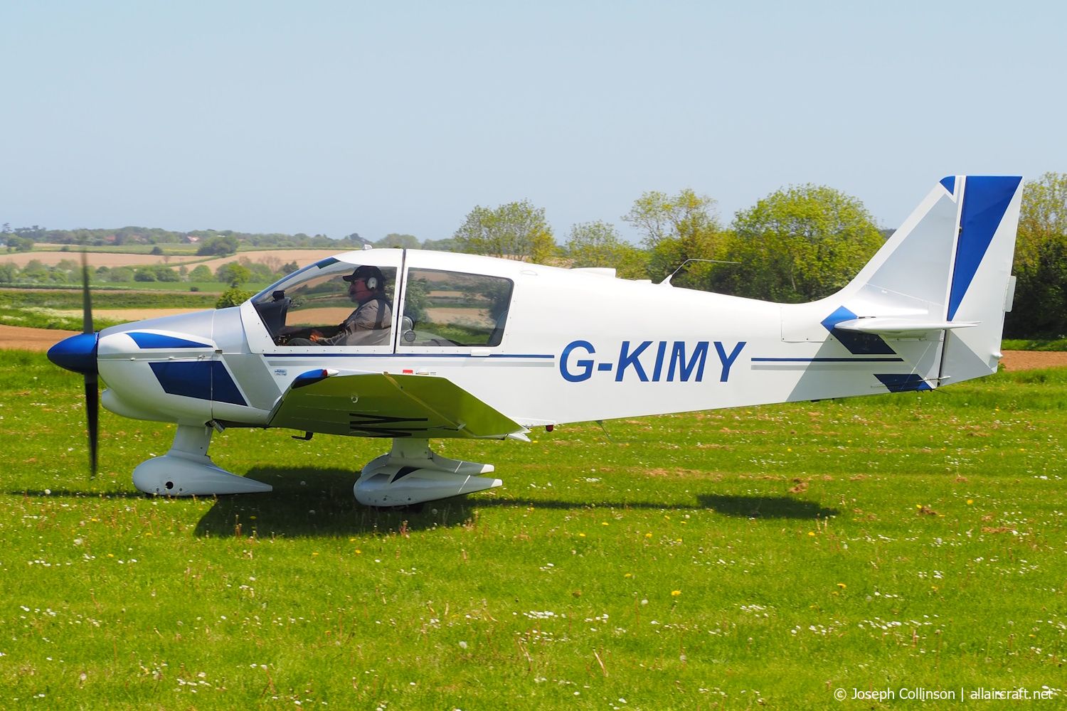 G-KIMY (1401) 1980 Robin DR-400-140B Major