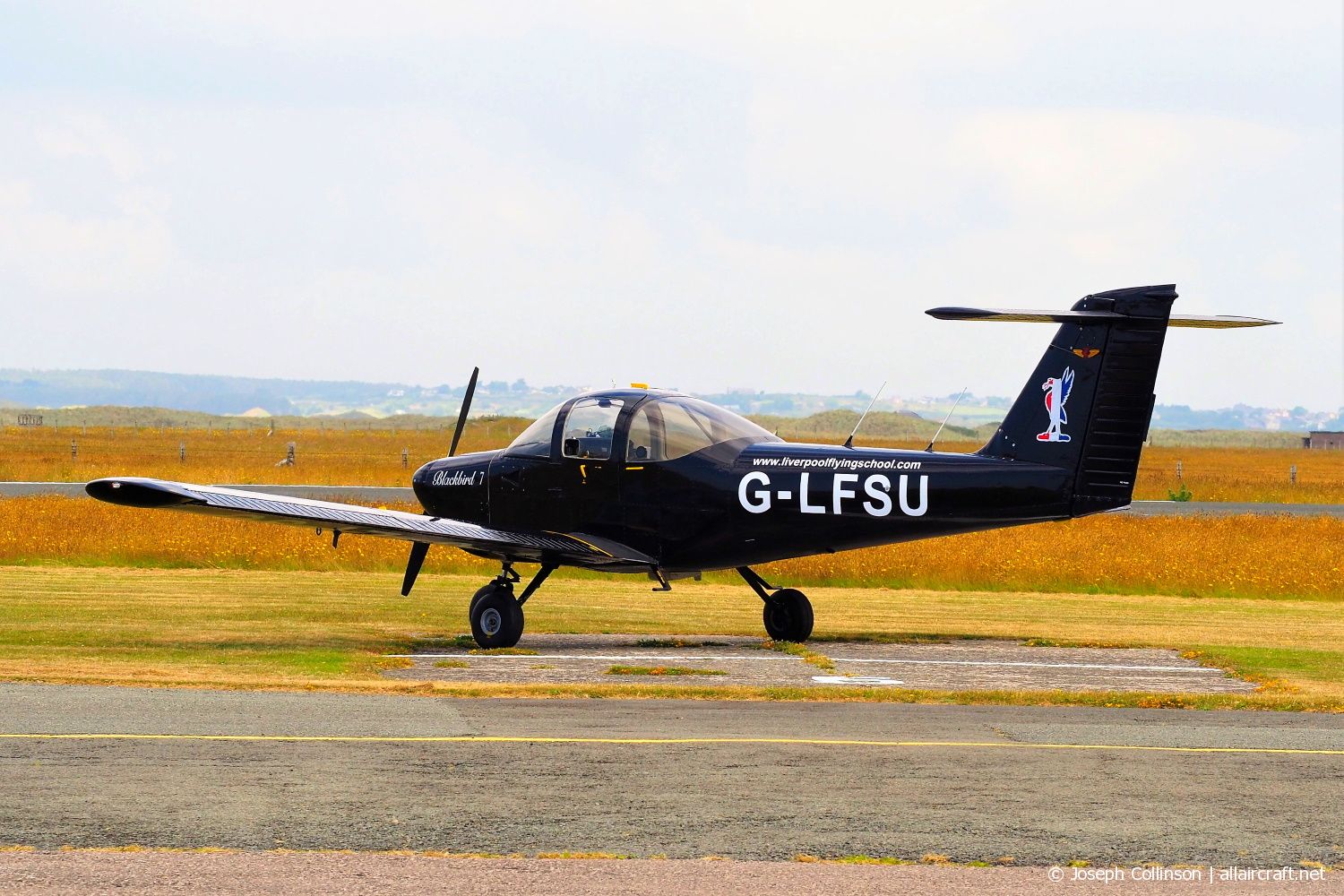 G-LFSU (38-81A0037) 1981 Piper PA-38-112 Tomahawk