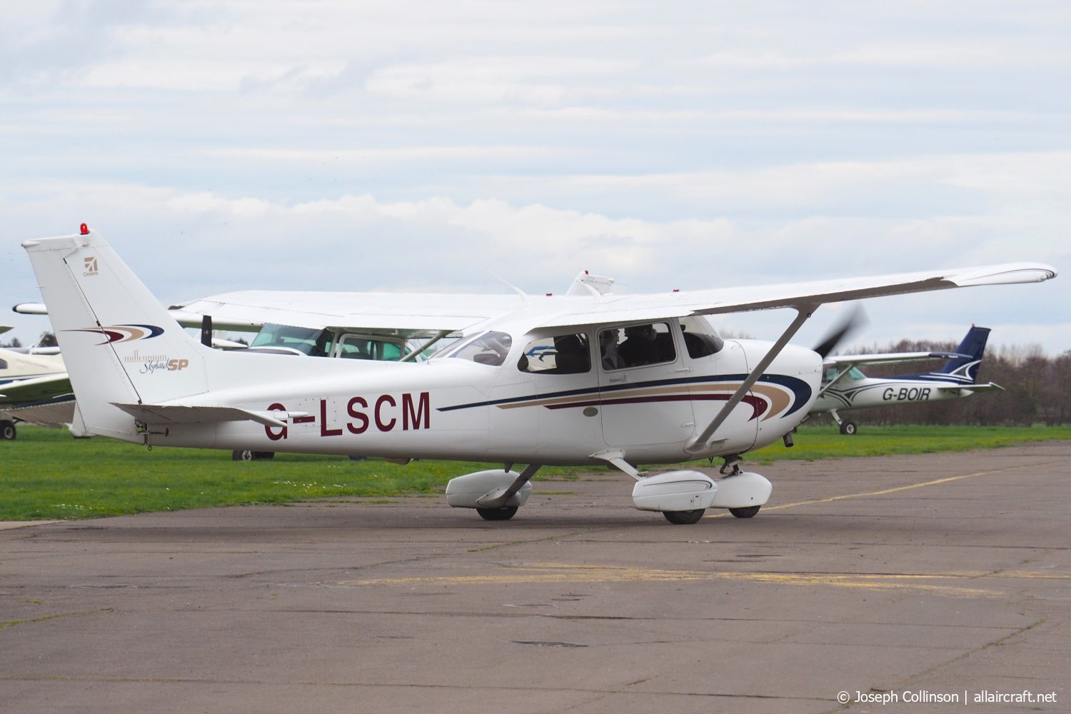 G-LSCM (172S-8445) 2000 Cessna 172S Skyhawk SP