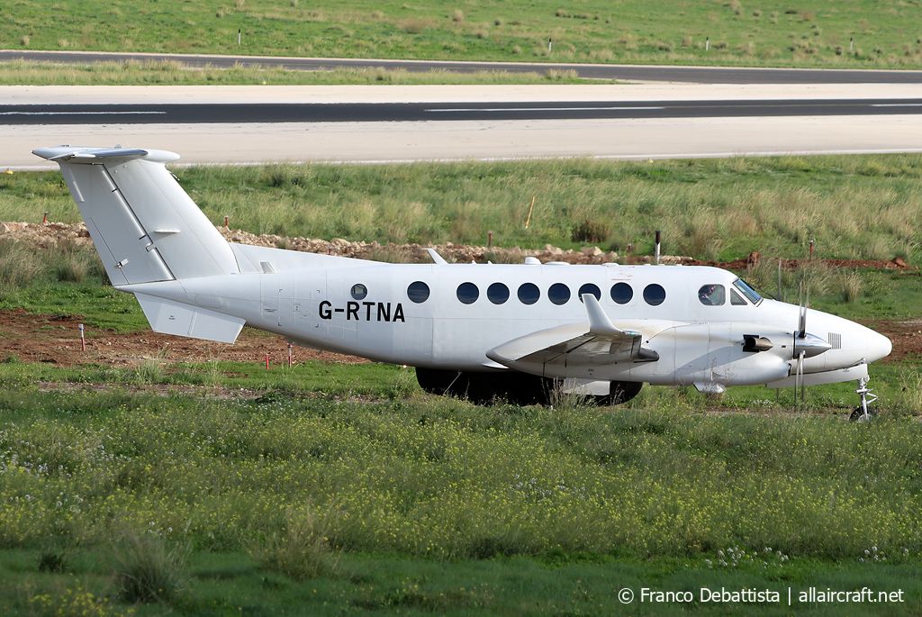 G-RTNA (FM-82) 2019 Beechcraft B300C King Air 350C