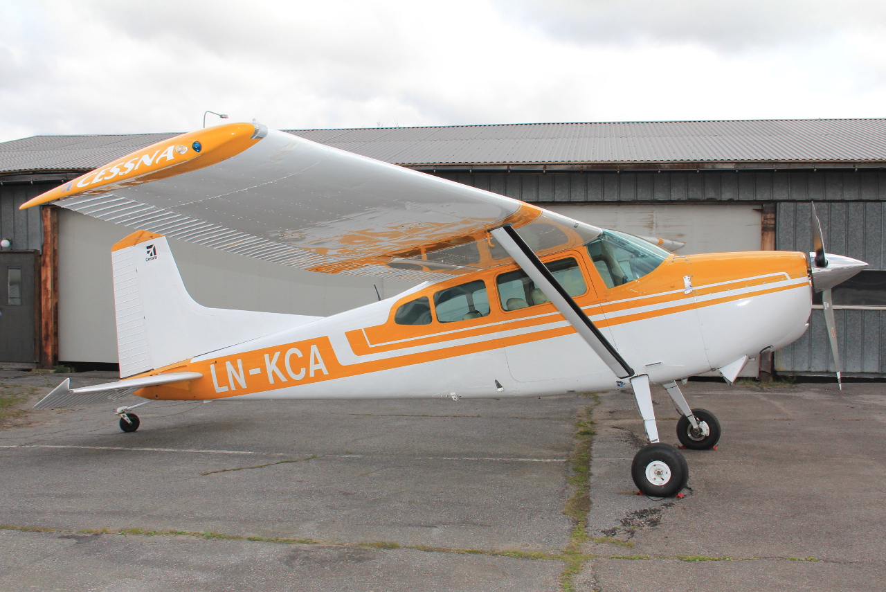 LN-KCA (185-1302) 1967 Cessna A185E Skywagon