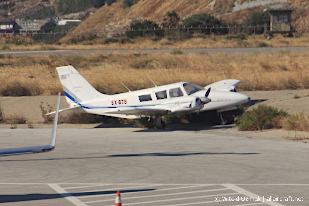 SX-BTB (34-7250132) Piper PA-34-200 Seneca