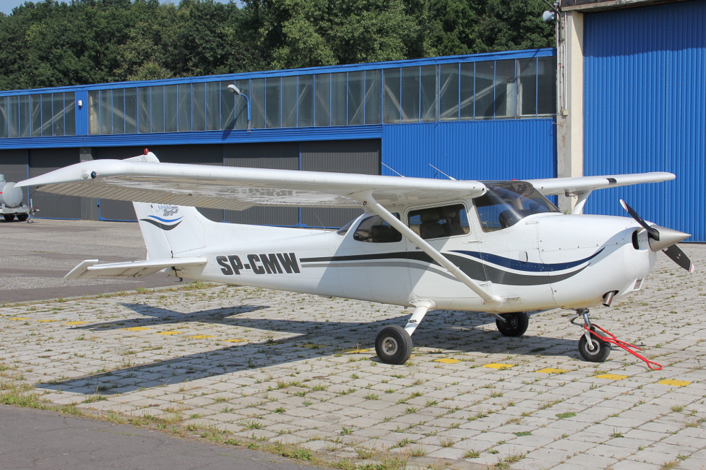 SP-CMW (172S8414) Cessna 172N Skyhawk II