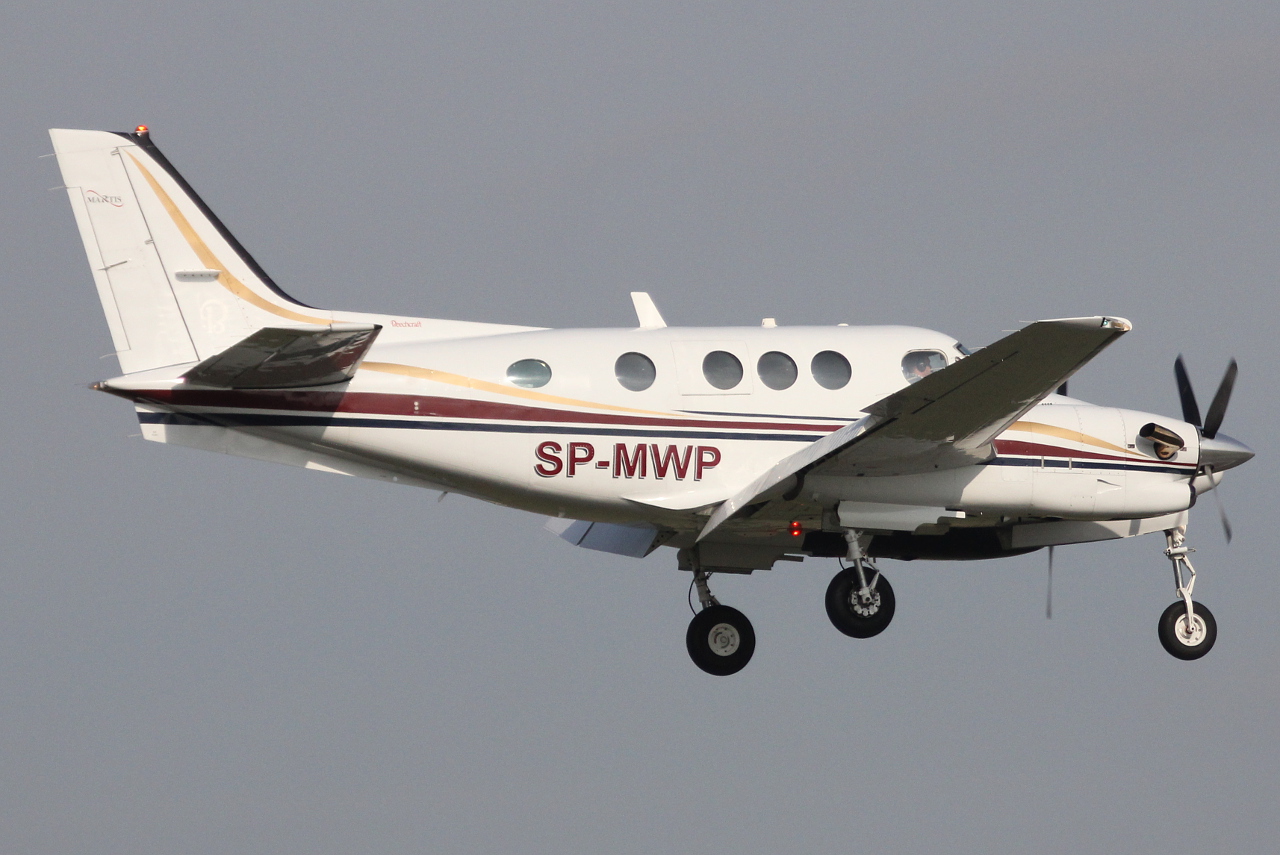 SP-MWP (LJ-1734) Beechcraft C90A King Air