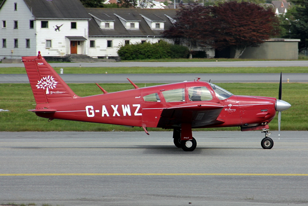 G-AXWZ (28R-35605) 1969 Piper PA-28R-200 Cherokee Arrow