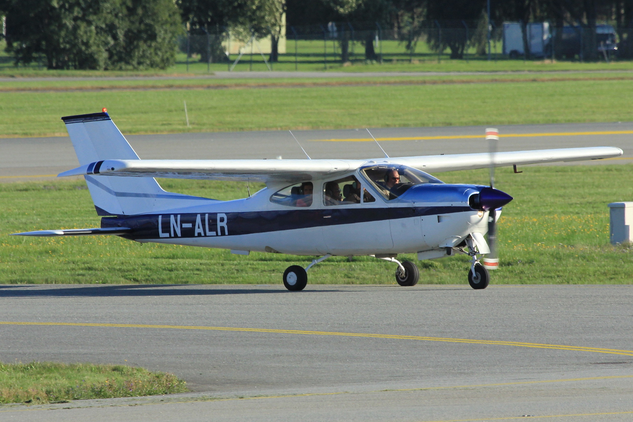 LN-ALR (177RG0170) 1971 Cessna 177RG Cardinal