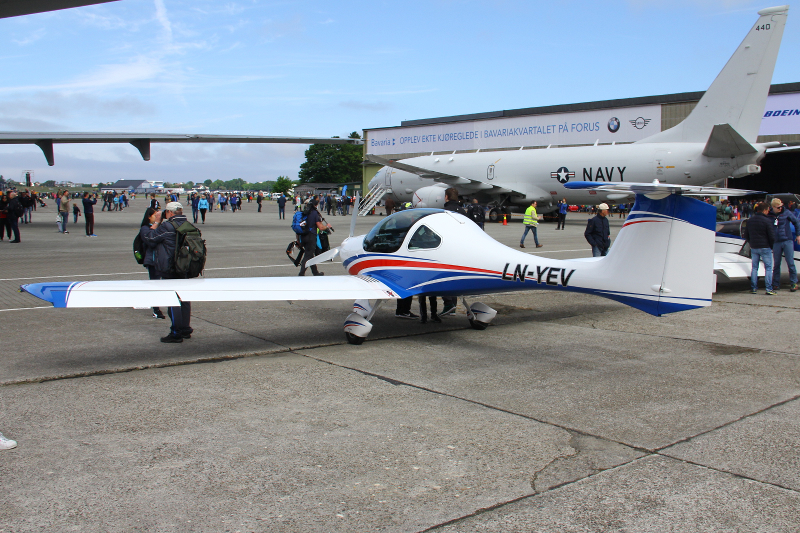 LN-YEV (F890515A) Atec 321 Faeta