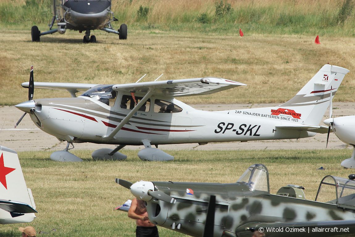 SP-SKL (18281685) Cessna 182A Skylane