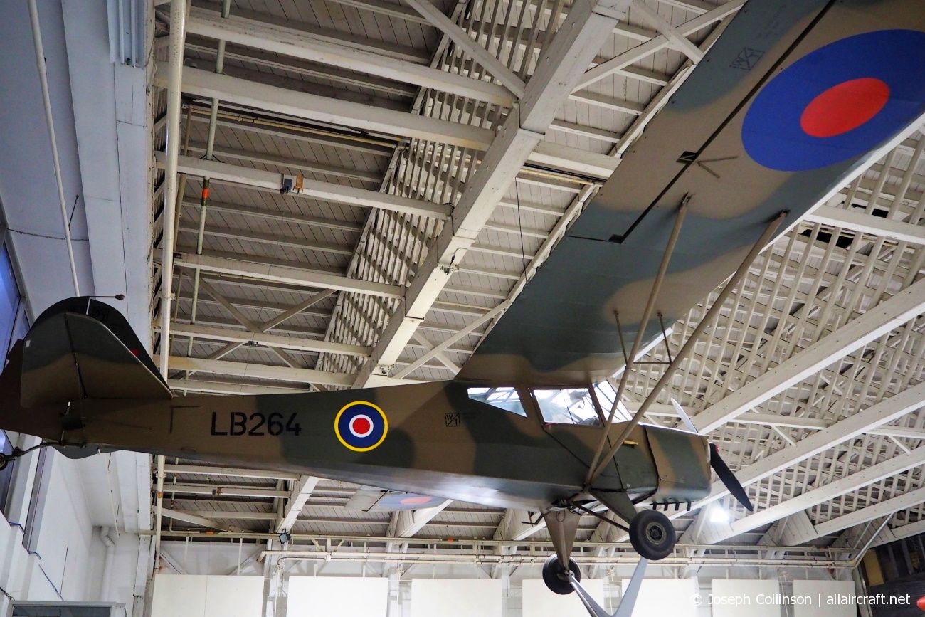 LB264 (134) 1942 Taylorcraft Auster 1