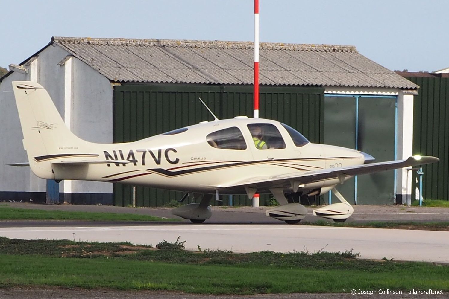 N147VC (0689) 2003 Cirrus SR22