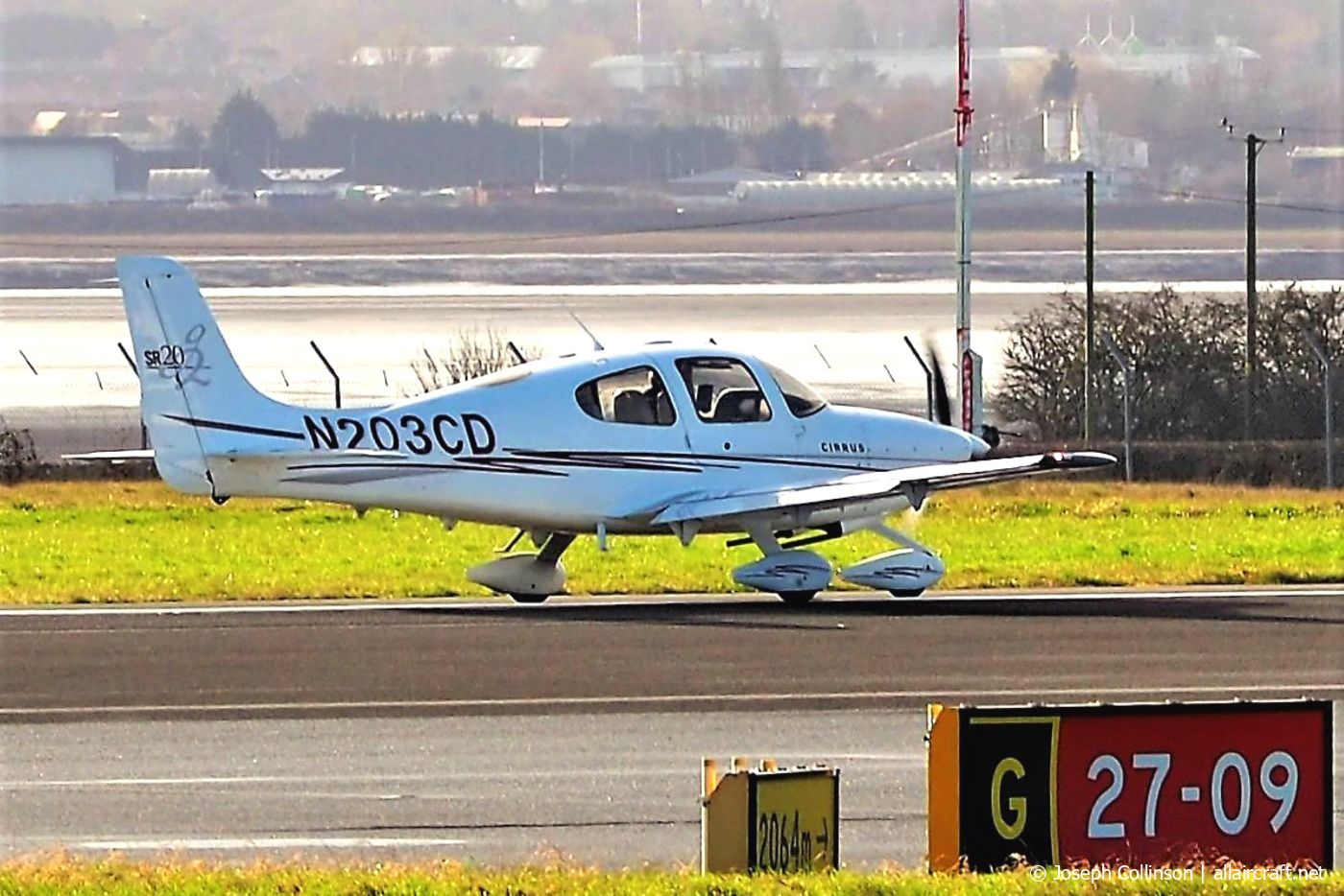 N203CD (1451) 2004 Cirrus SR20 G2