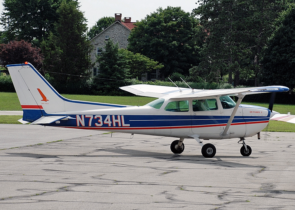 N734HL (17268866) Cessna 172N