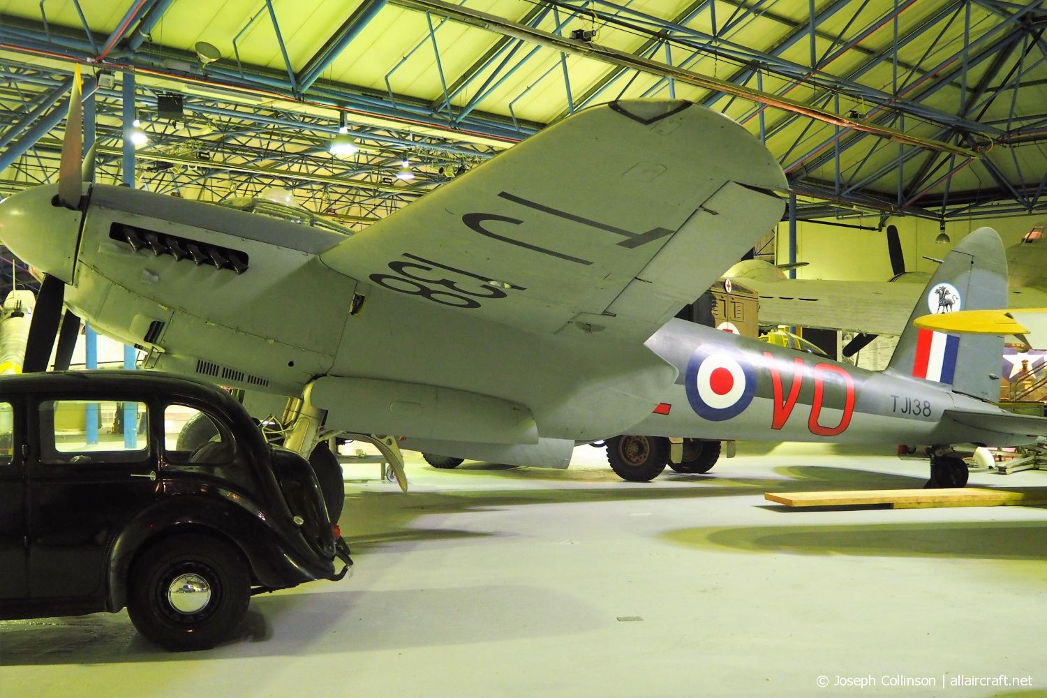 TJ138 1945 DeHavilland DH-98 Mosquito TT.35