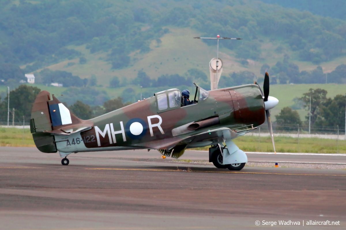 VH-MHR (945) 1943 Commonwealth CA-13 Boomerang