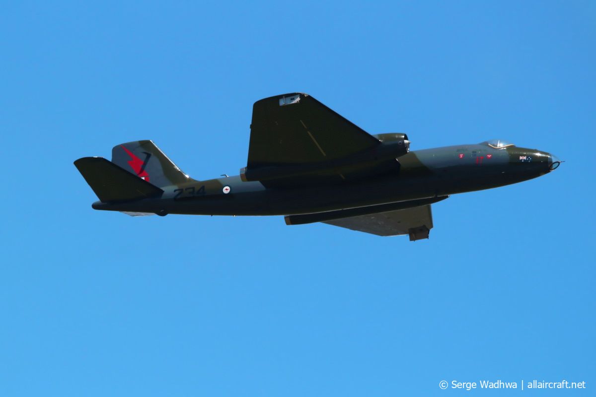 VH-ZSQ (EEP71324) 1955 English Electric Canberra TT.18