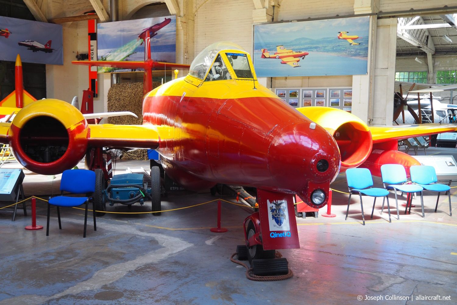 WK800 1952 Gloster Meteor D.16