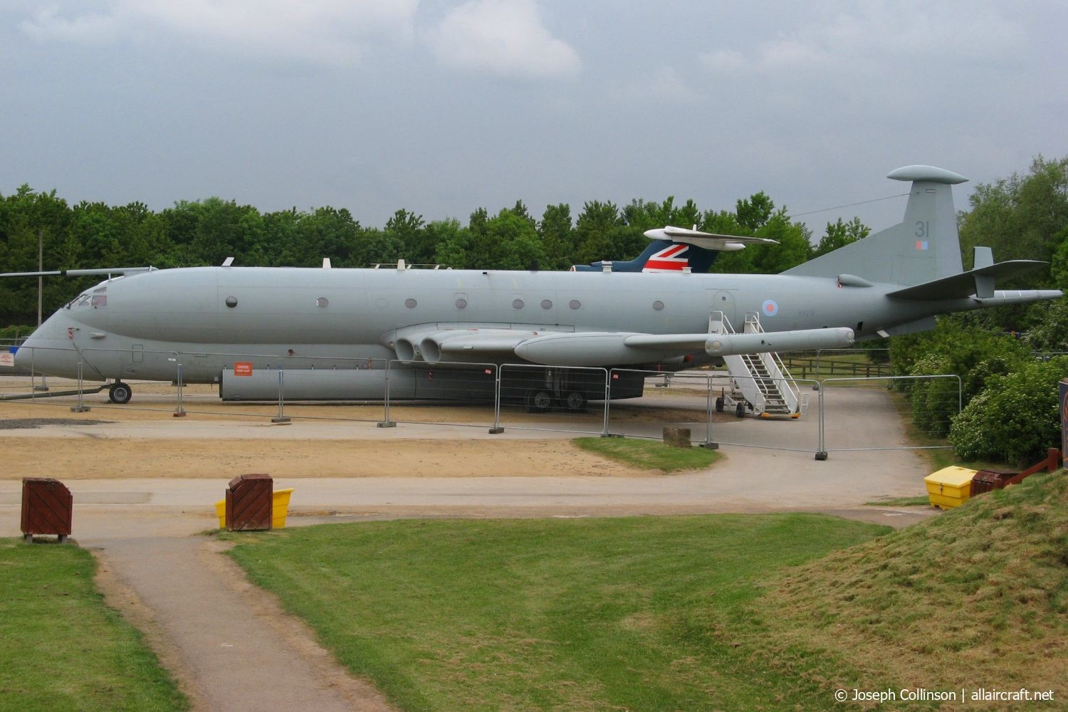 XV231 (8006) Hawker Siddeley Nimrod MR.2