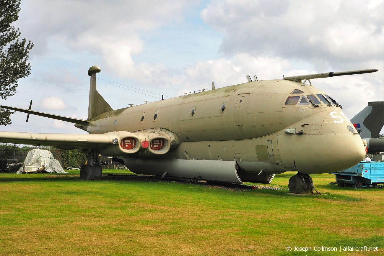 XV255 (8030) 1969 Hawker Siddeley Nimrod MR.2