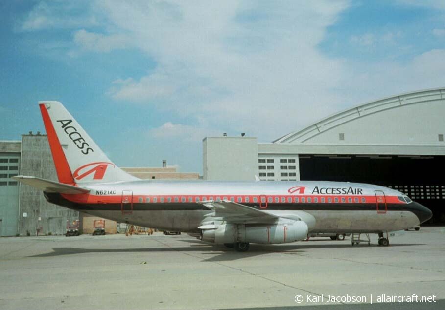 N621AC (23156) 1985 Boeing 737-230Adv