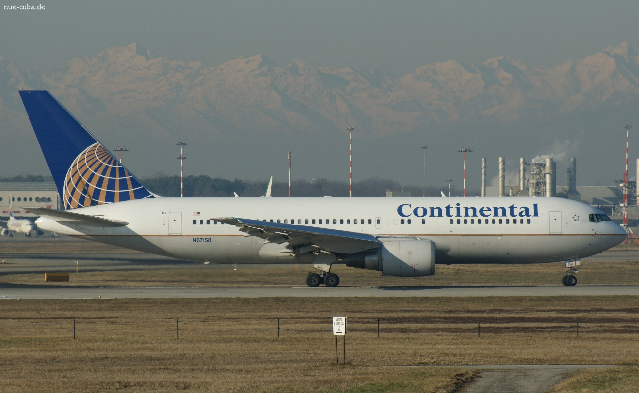 N67158 (030437) Boeing 767-224