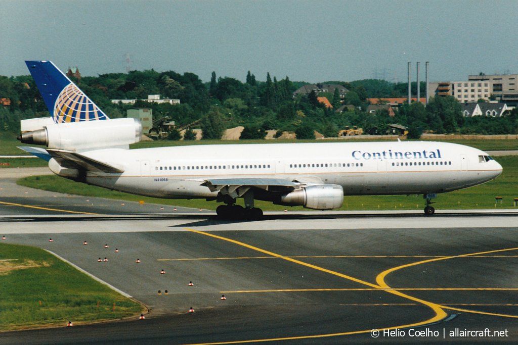 N41068 (47867) 1974 McDonnell Douglas DC-10-30