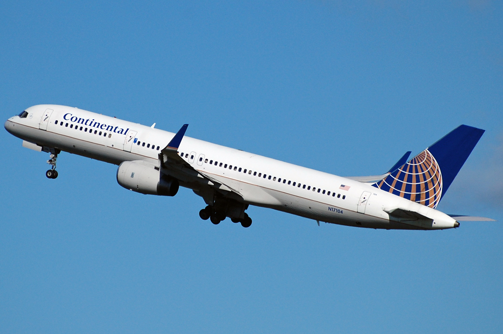 N17104 (27294) 1994 Boeing 757-224(WL)