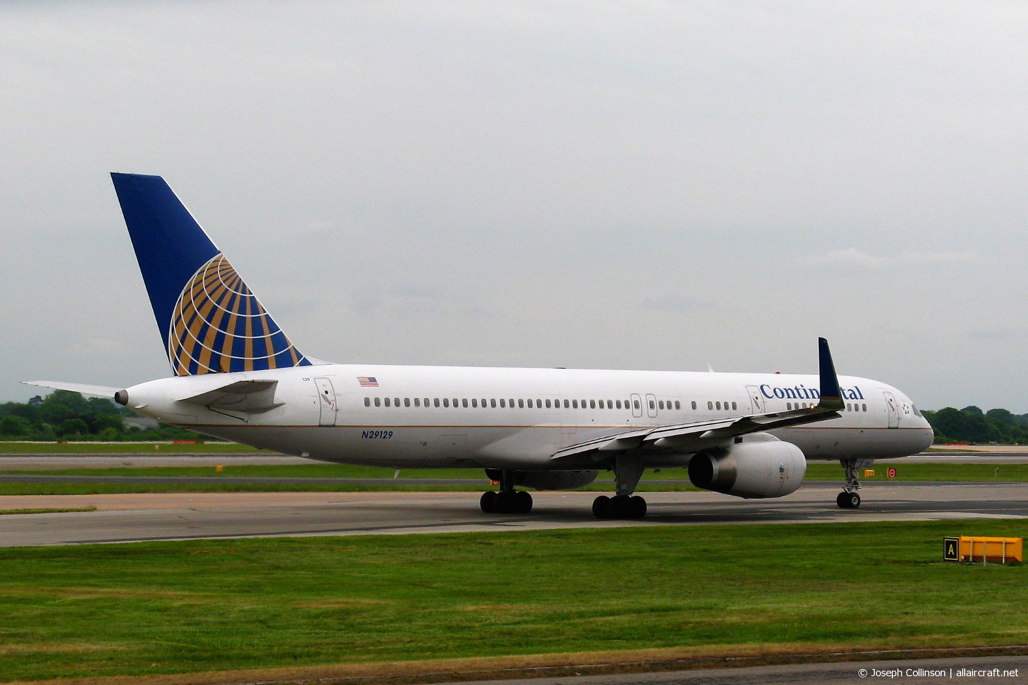 N29129 (028969) Boeing 757-224