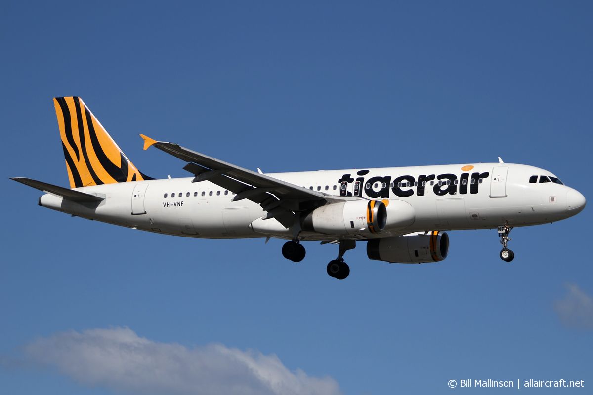 VH-VNF (3332) 2007 Airbus A320-232