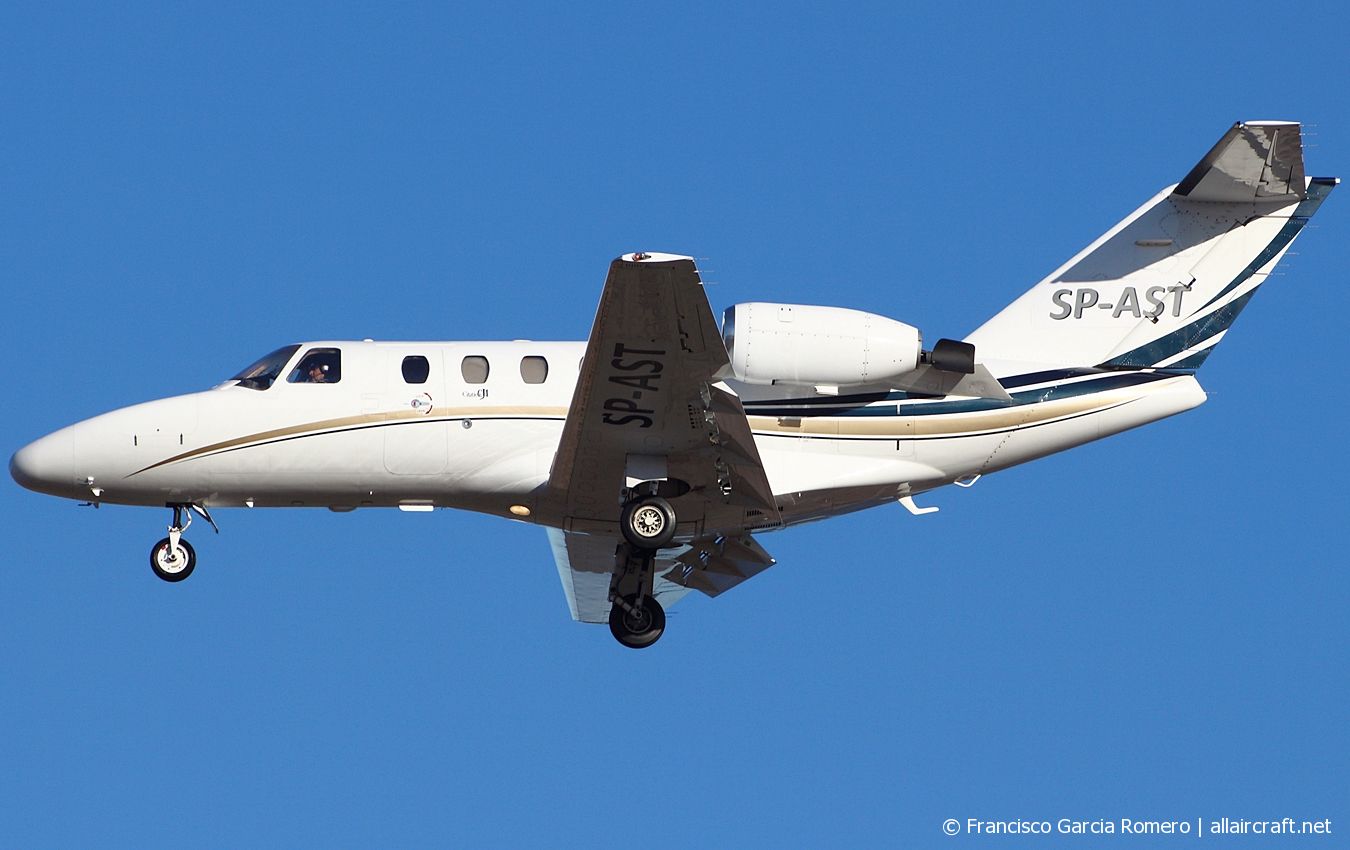 SP-AST (cn 525-0495) Cessna 525 CJ1
