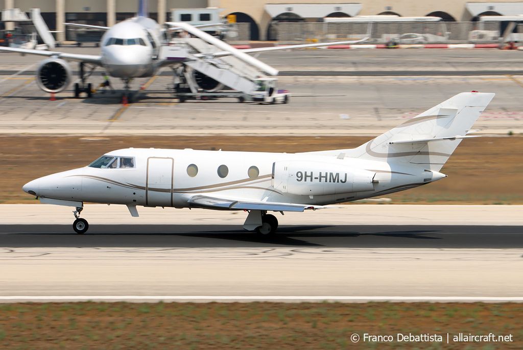 9H-HMJ (225) 1989 Dassault Falcon 100