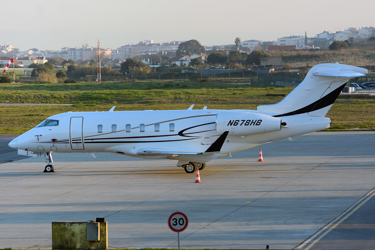 N678HB (20622) 2016 Bombardier Challenger 350