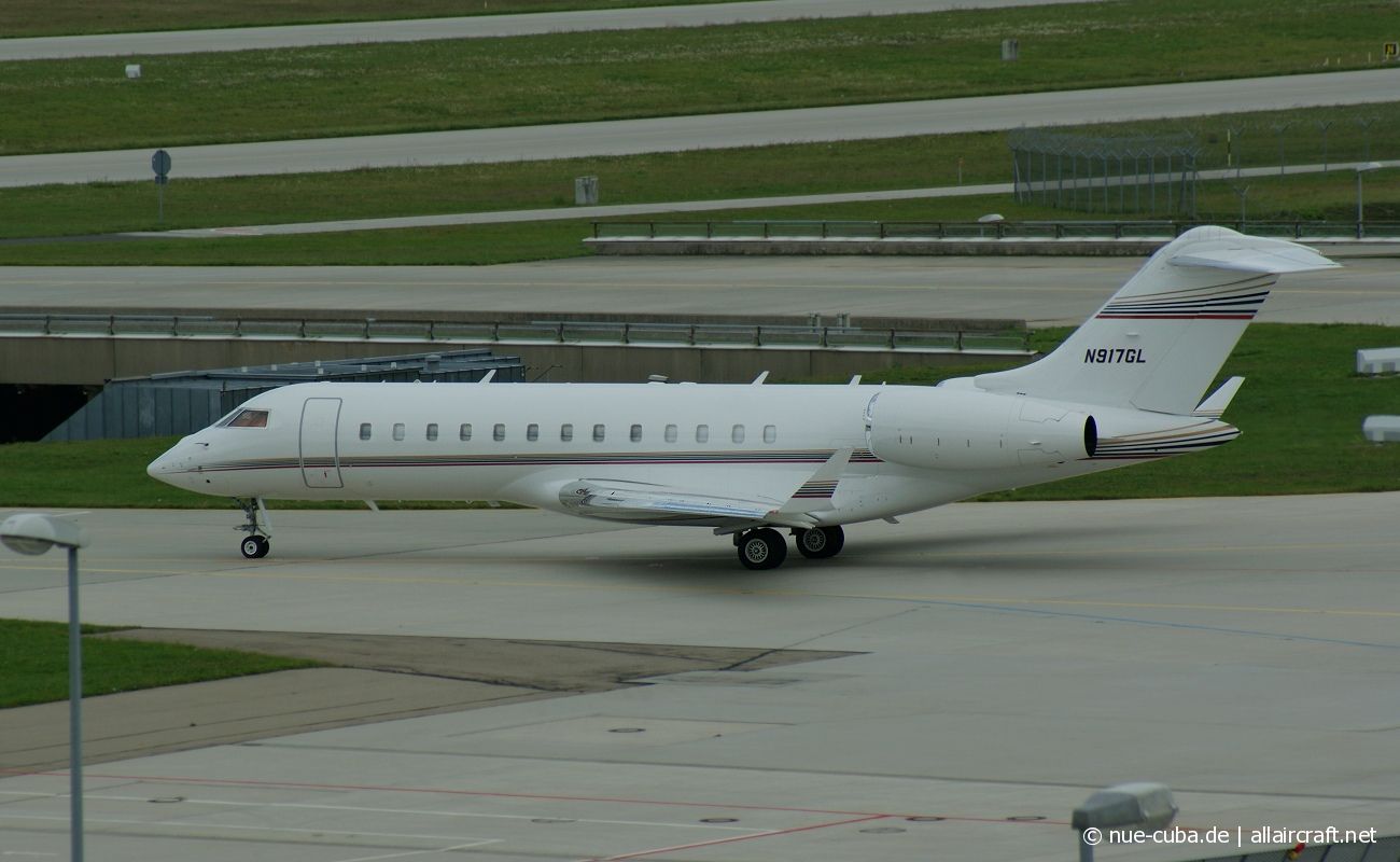 N917GL (9117) 2002 Bombardier BD-700-1A10 Global Express