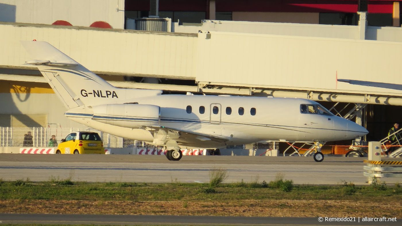 G-NLPA (HB-14) 2008 Hawker 750