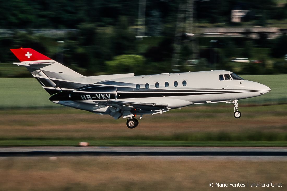 HB-VKV (cn 258228) BAe 125-800B
