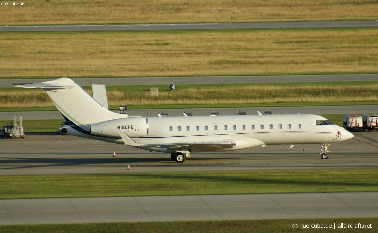 N180PE (9783) 2016 Bombardier BD-700-1A10 Global 6000