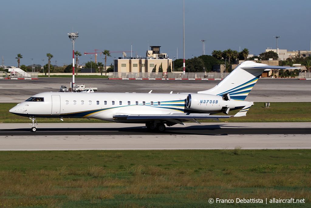 N373SB (9047) 2000 Bombardier BD-700-1A10