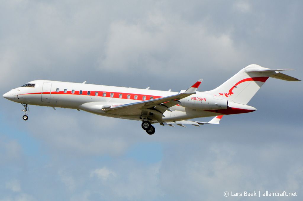N926PN (9003) 1998 Bombardier Global Express