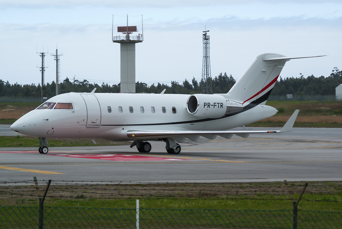 PR-FTR (5915) 2012 Bombardier Challenger 605