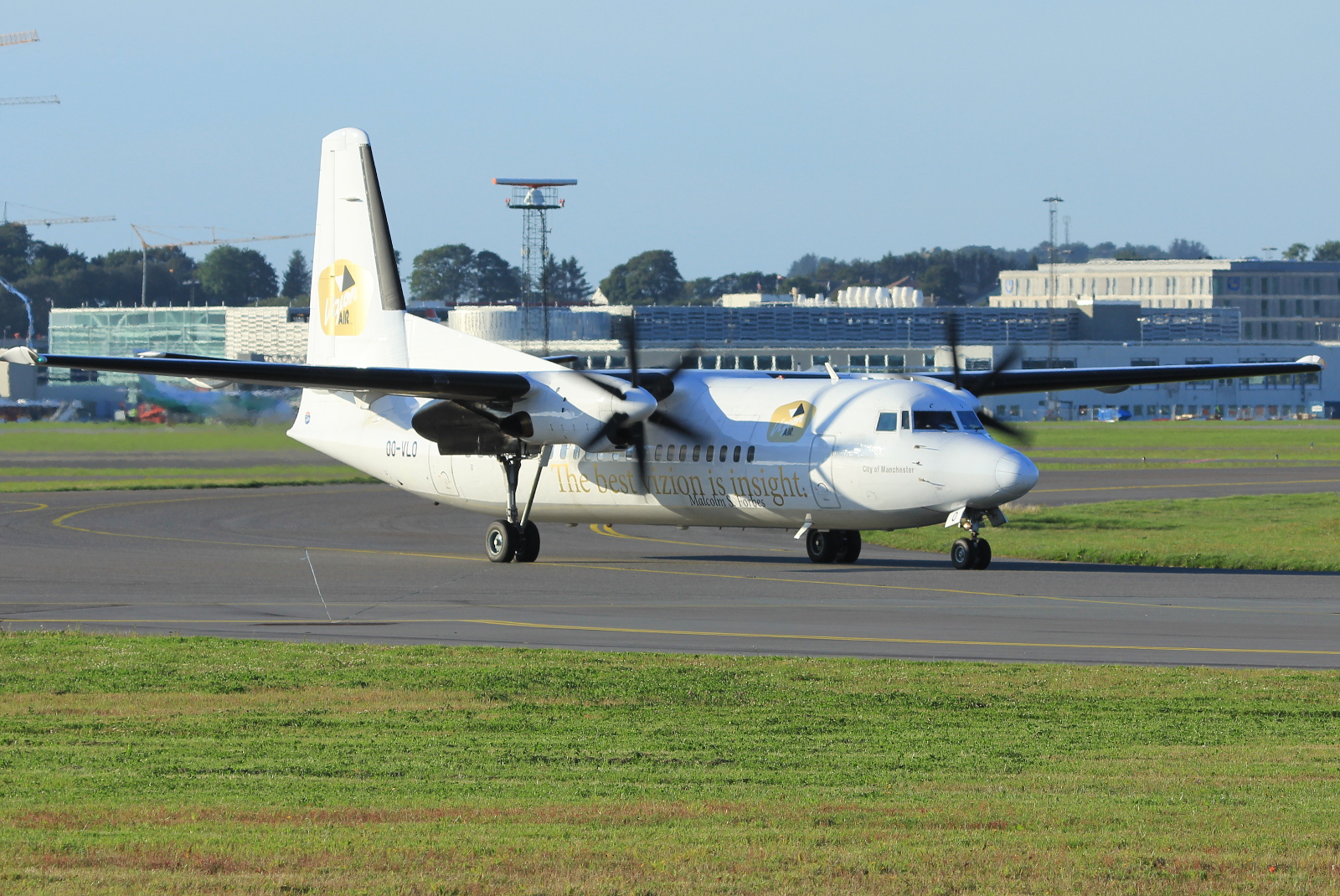 OO-VLO · Fokker 50 · (SVG / ENZV)