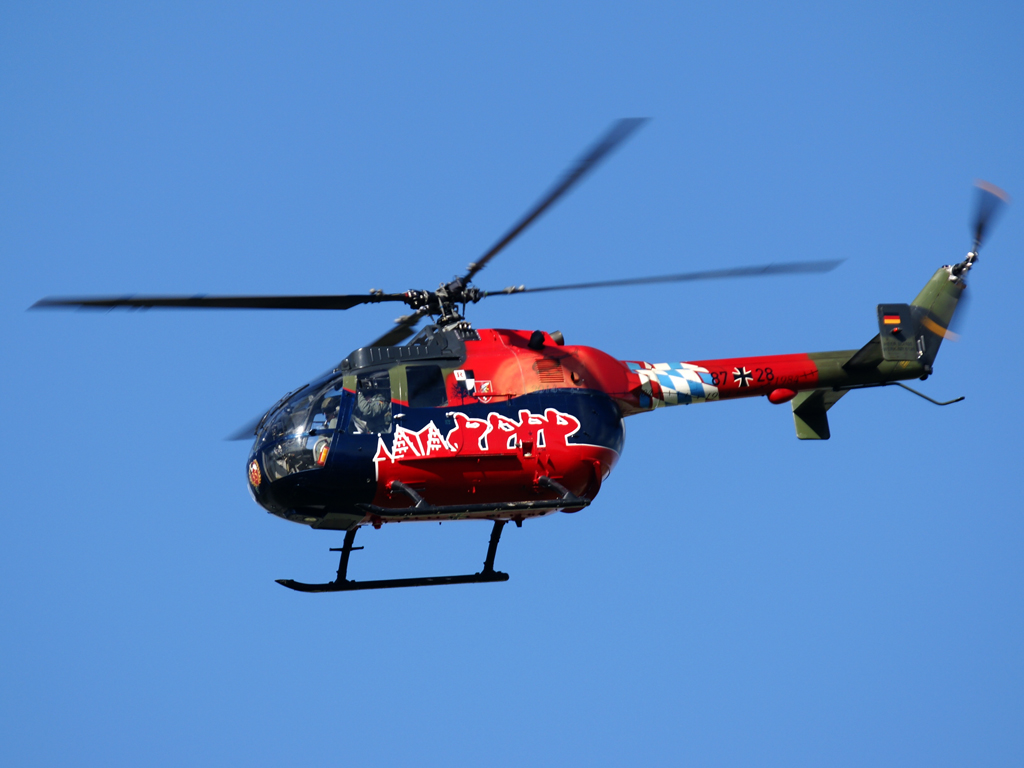 87+28 (6128) MBB BO-105P