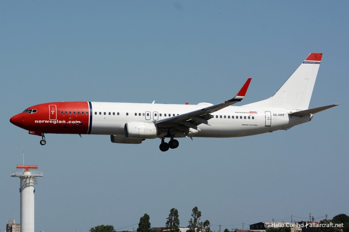 SE-RPF (42076) 2016 Boeing 737-8JP(WL)