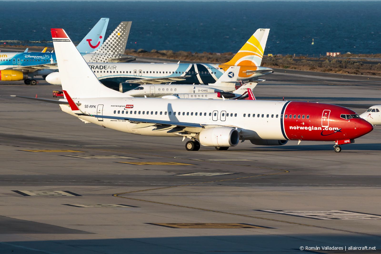 SE-RPK (42073) 2016 Boeing 737-8JP(WL)