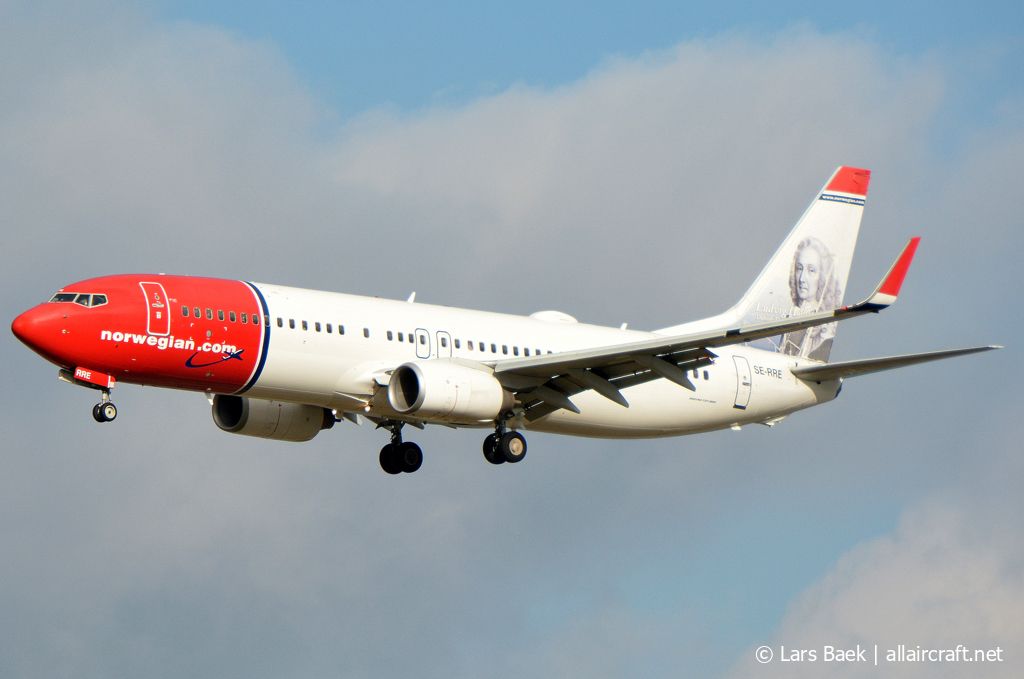 SE-RRE (39003) 2010 Boeing 737-8JP(WL)