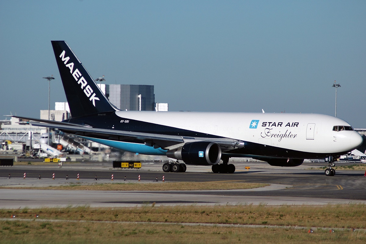OY-SRI (27193) 1993 Boeing 767-25E BDSF