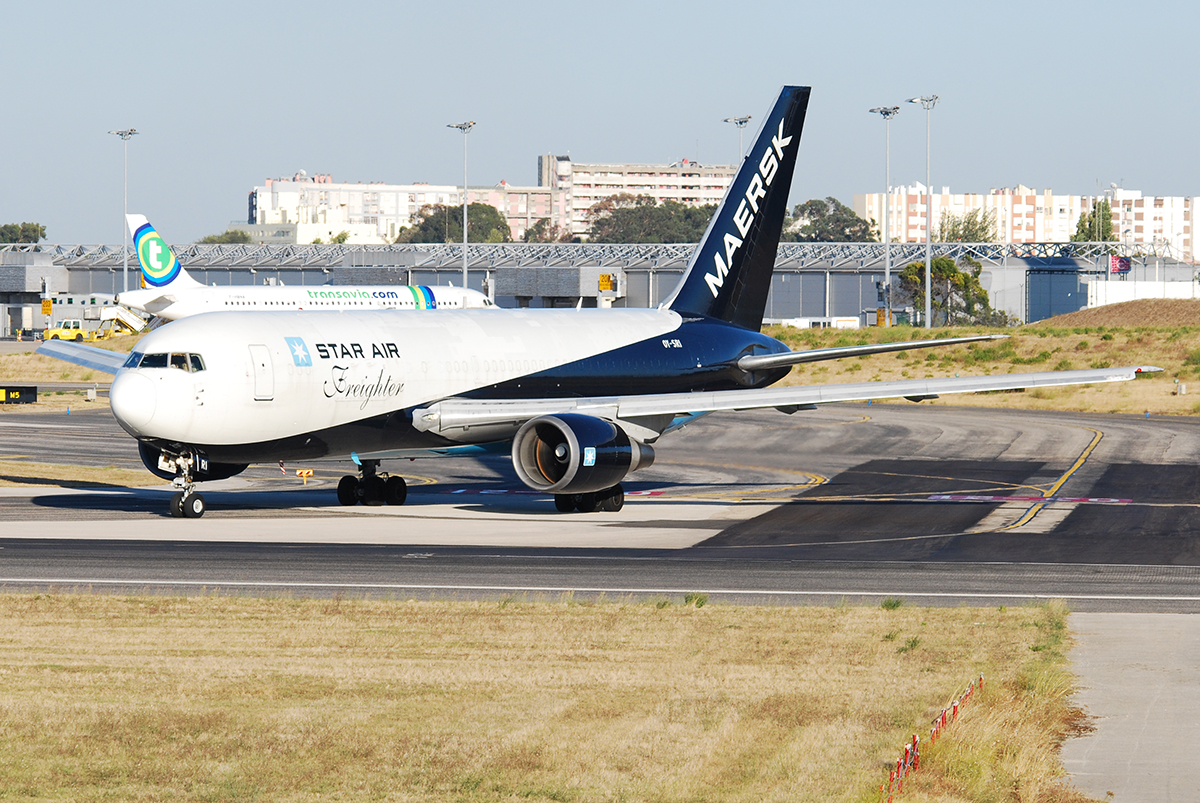 OY-SRI (27193) 1993 Boeing 767-25E BDSF