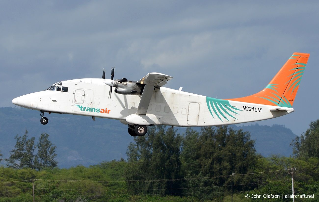 N221LM (SH3722) 1987 Short 360-300