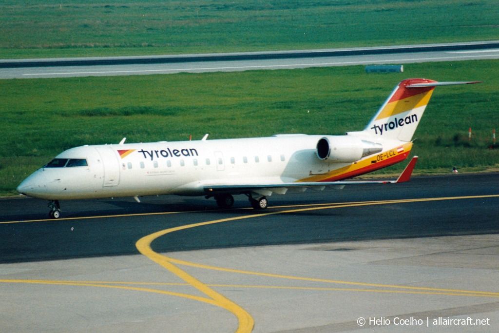 OE-LCL · Bombardier CRJ-200LR · (DUS / EDDL)