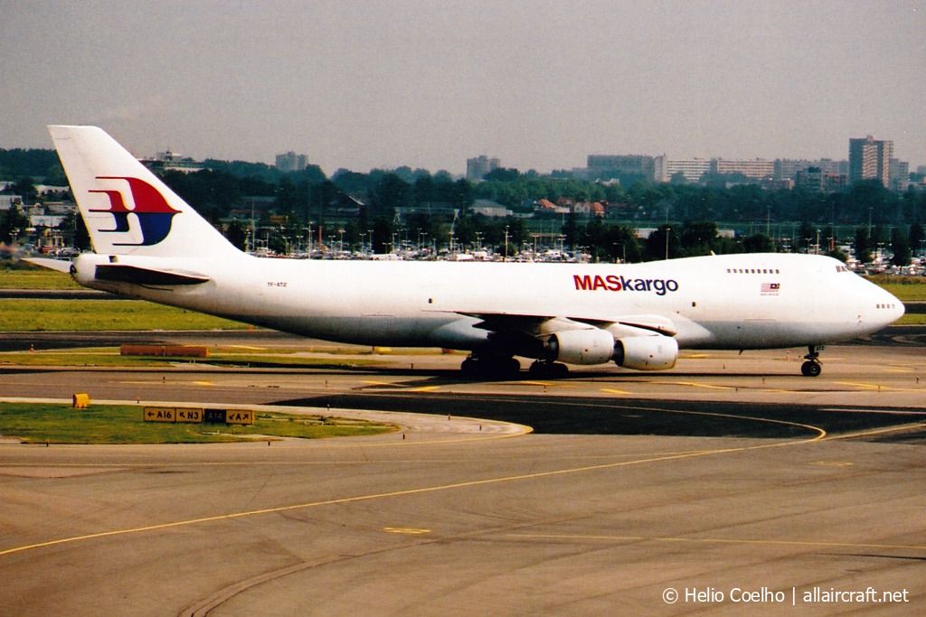 TF-ATZ (24088) 1988 Boeing 747-236B(SF)