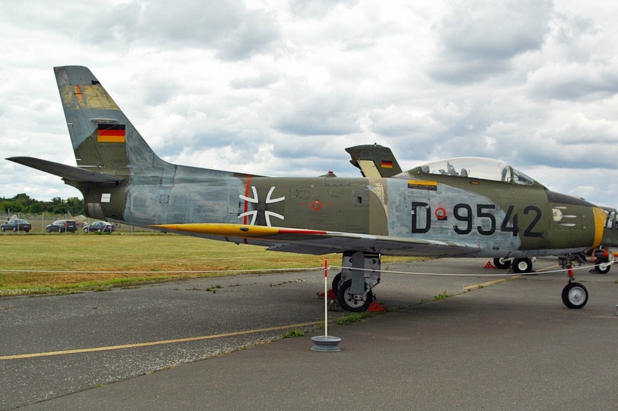 D-9542 (S6-1740) 1956 Canadair CL-13B-6 Sabre