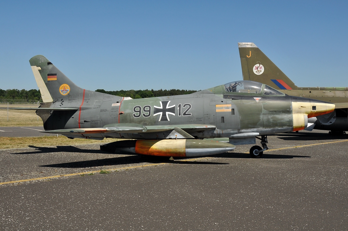 99+12 (D554) Fiat G-91R/3